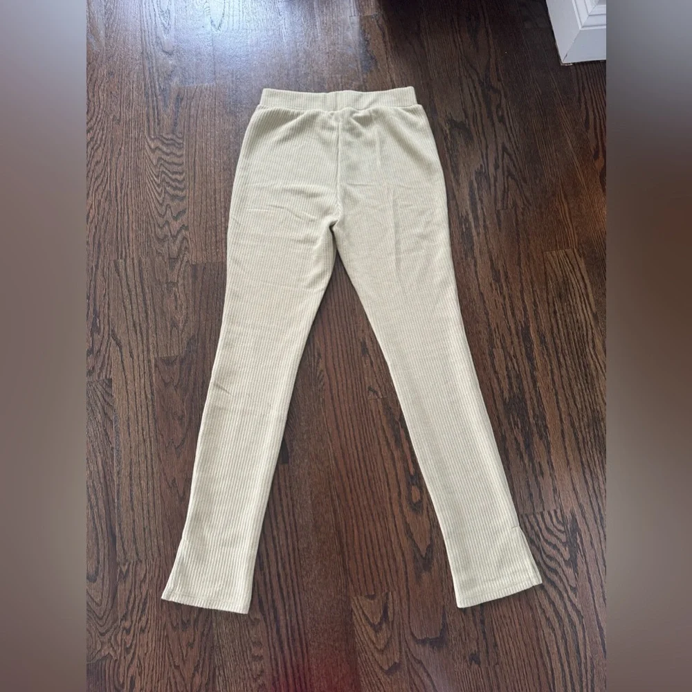WEWOREWHAT Ribbed flare pants in beige